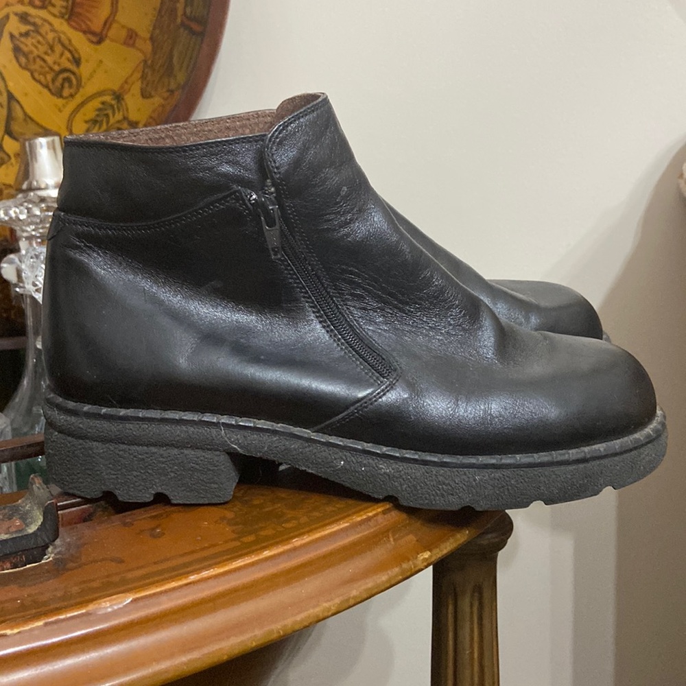 Naot Leather Boots Size 40.5
